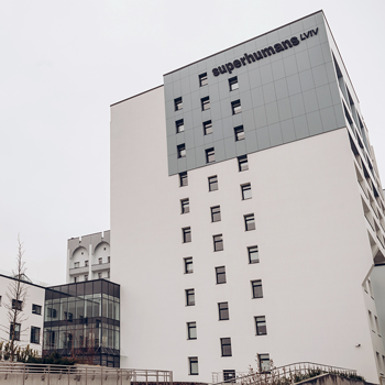 A healthy indoor climate for quick recovery of the injured